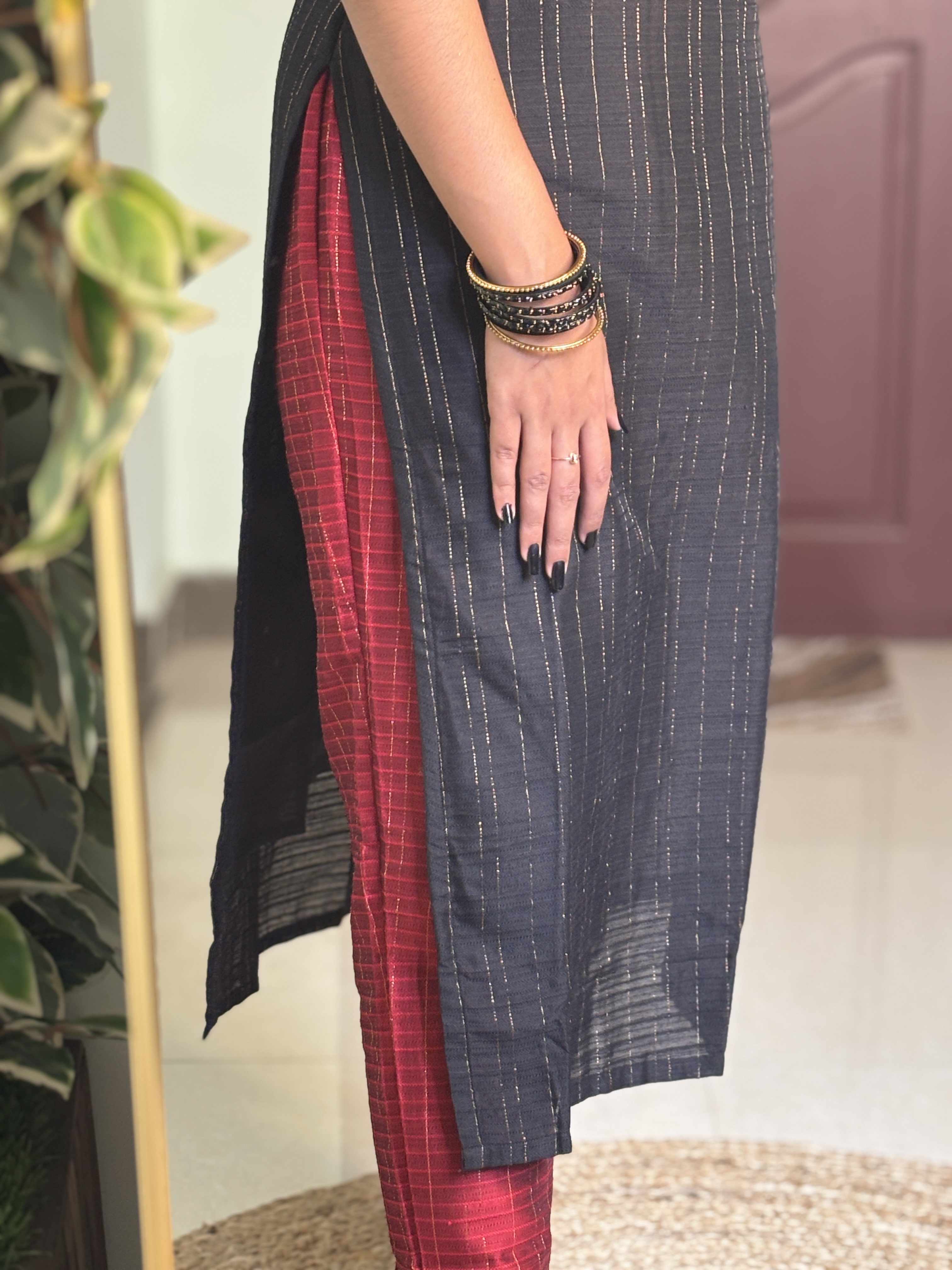 INAYA- Elegant Black & Red Co-ord set (DH13)