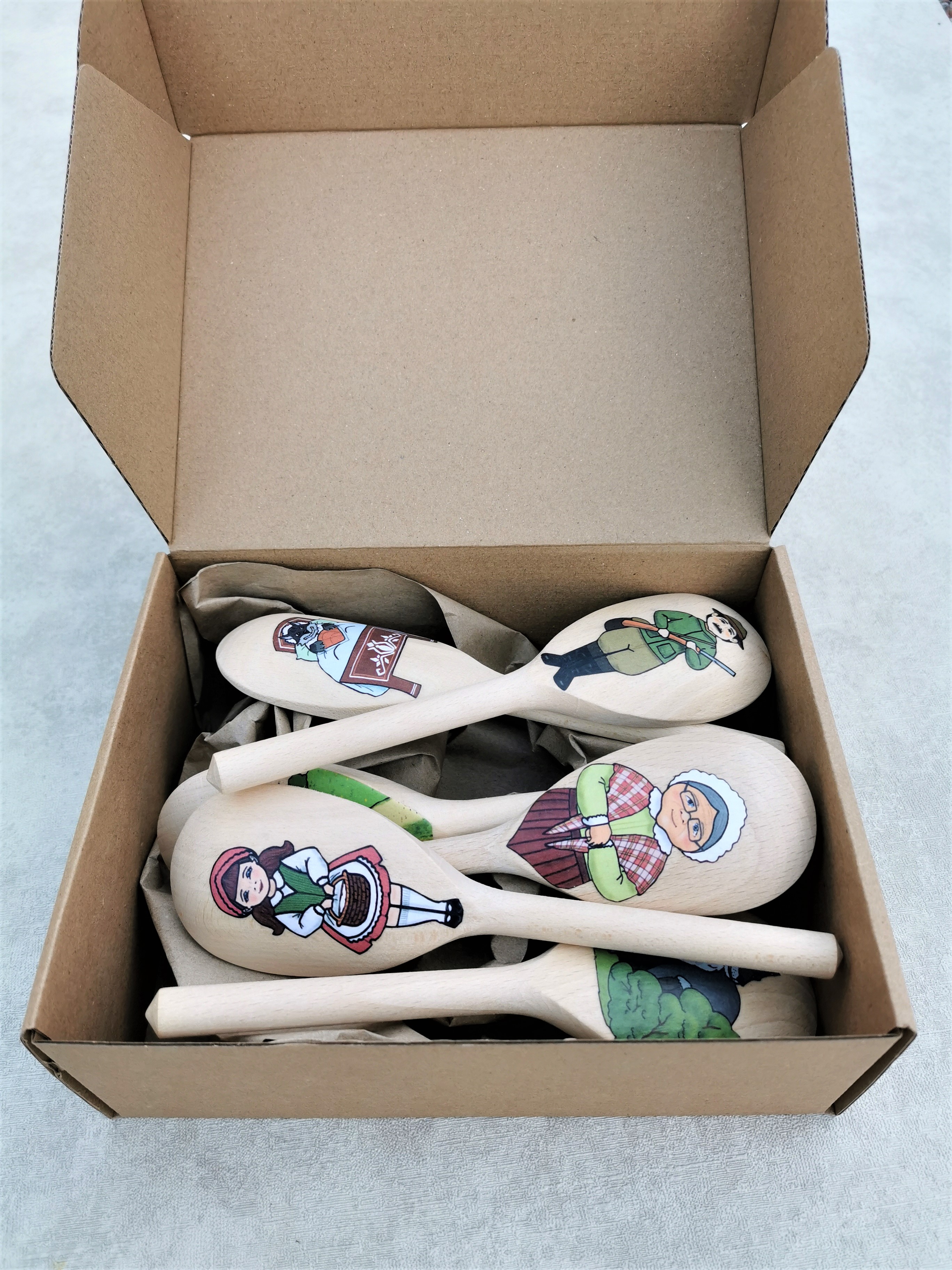 Šaukštų pasaka "Raudonkepuraitė"