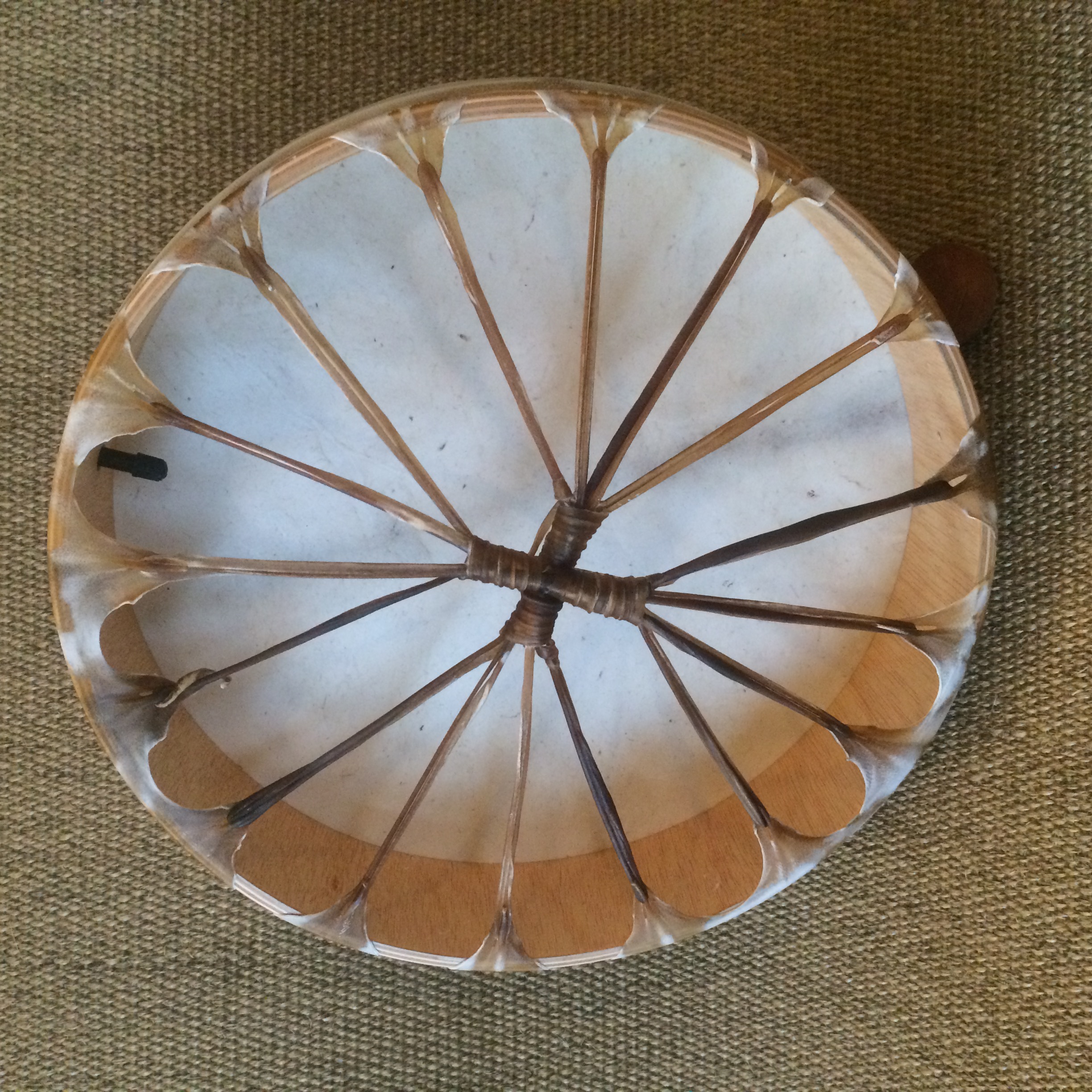 tambor chamánico con tensor