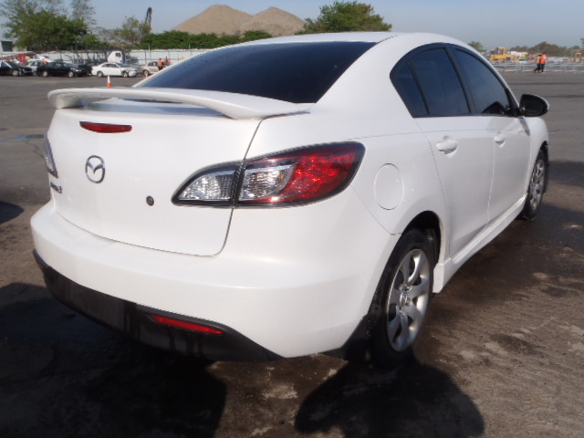 Galinio dangčio spoileris MAZDA 3 (2009-2013)