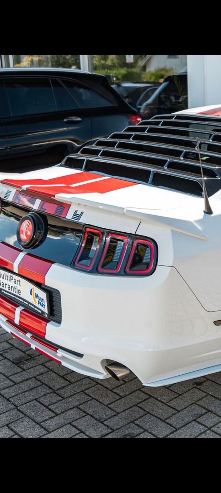 Galinio stiklo grotos FORD MUSTANG (2010-2012)