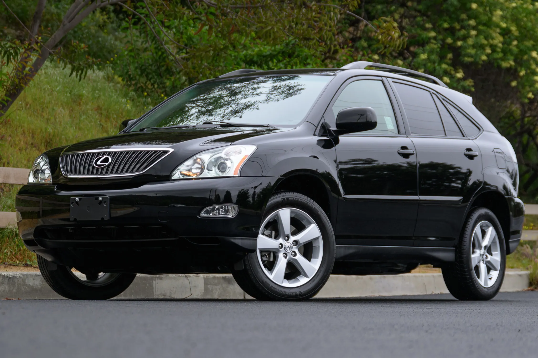 Slenkstis (1 vnt.) LEXUS RX-330, RX-350 (2004-2009)