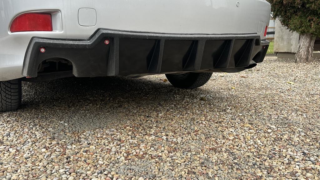 Galinio bamperio difuzorius LEXUS IS-250, IS-350 (2006-2013)