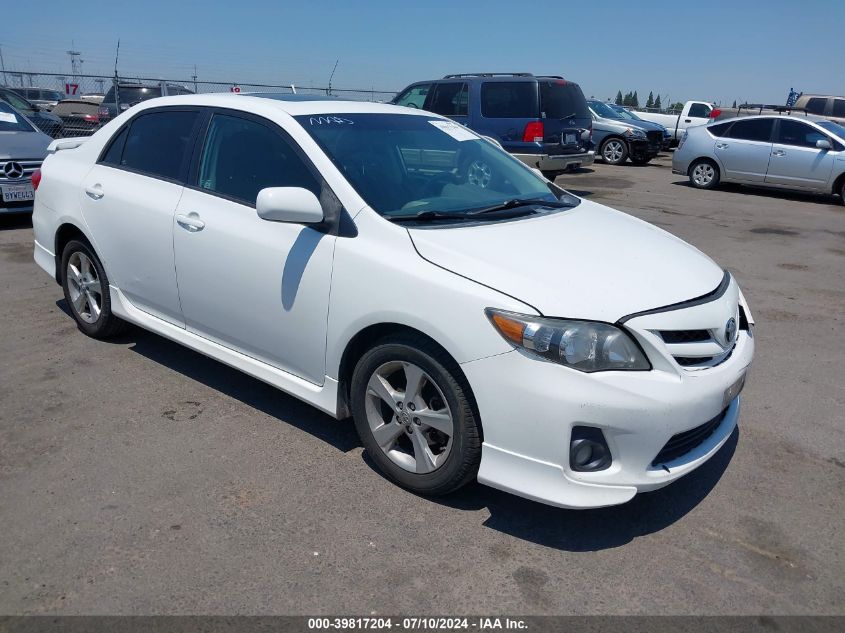 Priekinio bamperio kampas TOYOTA COROLLA (2011-2014)