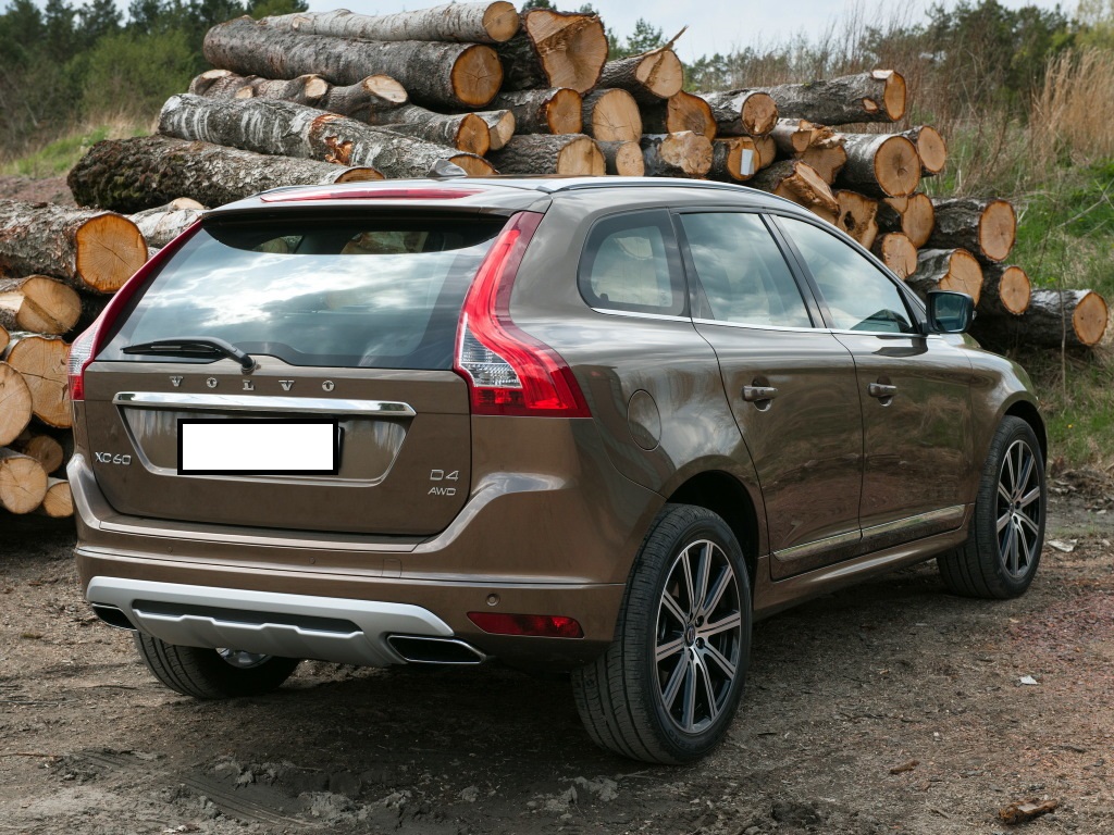 Galinio bamperio apsauga (R-DESIGN) VOLVO XC-60 (2014-2017)