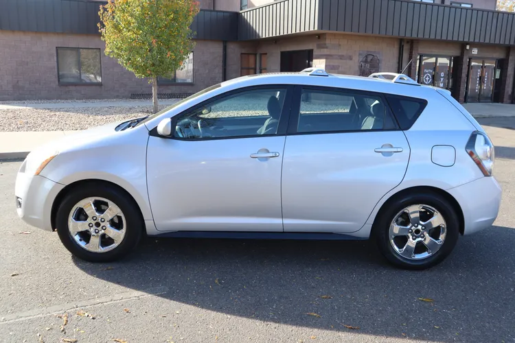 Slenkstis (1 vnt.) PONTIAC VIBE (2009-2010)