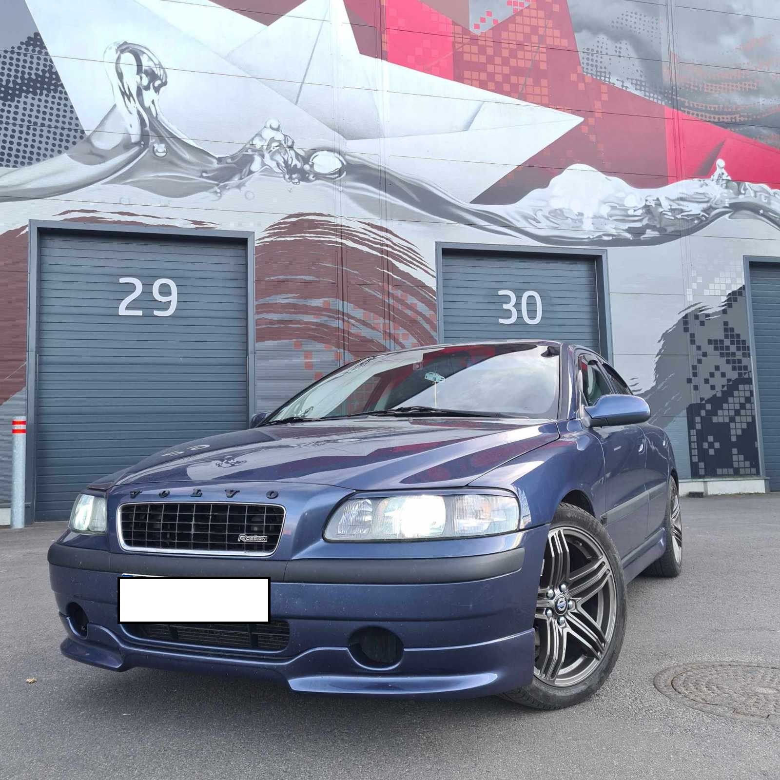 Priekinio bamperio "lūpa" VOLVO S-60, V-60 (2000-2009)