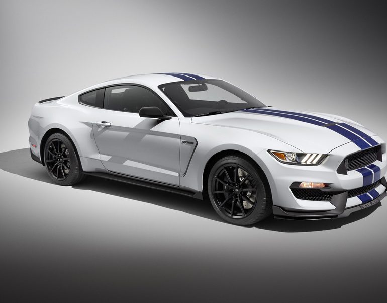 Priekinio bamperio "lūpa" (SHELBY) FORD MUSTANG (2015-2017)