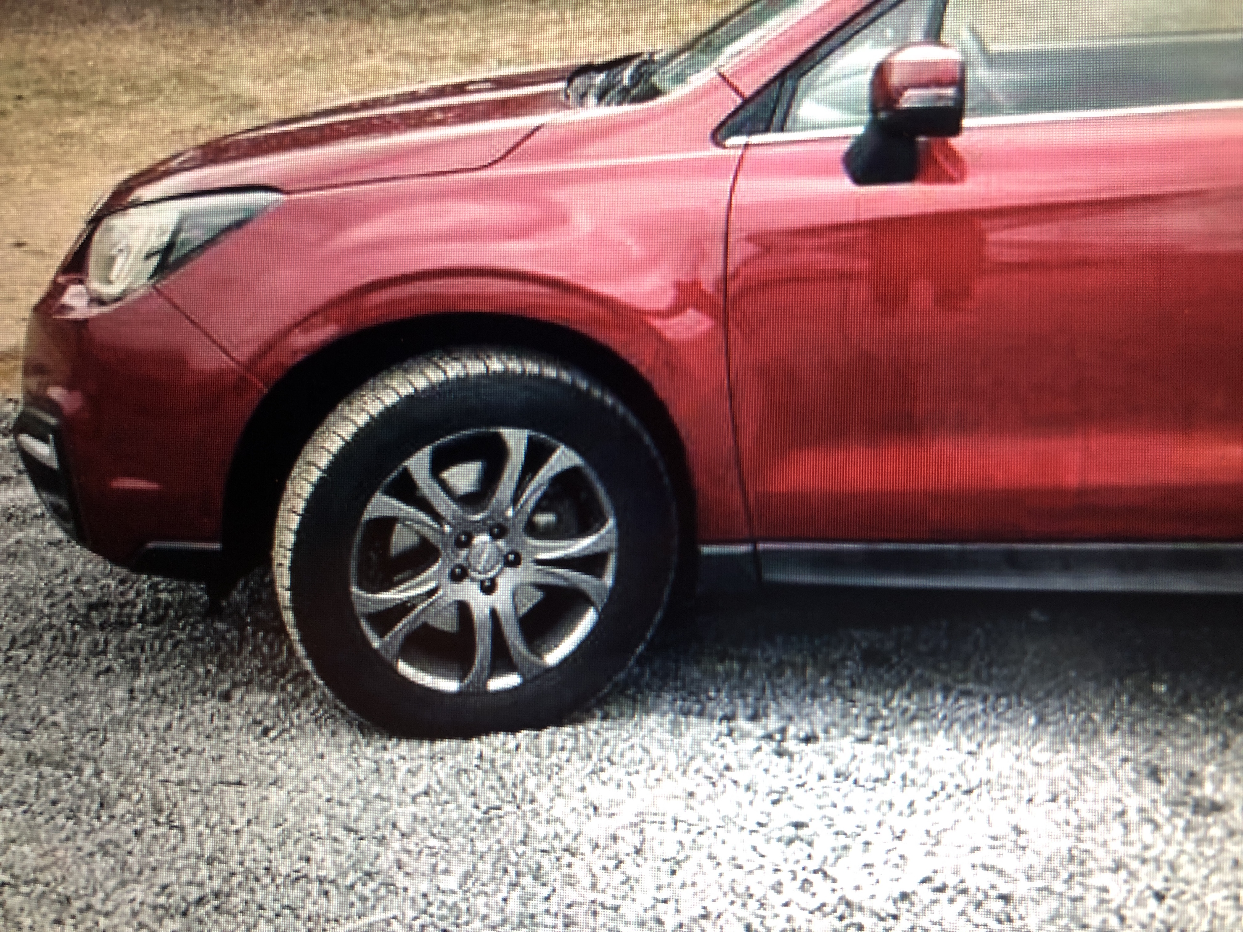 Slenksčio užbaigimas (priekis) SUBARU FORESTER (2013-2017)