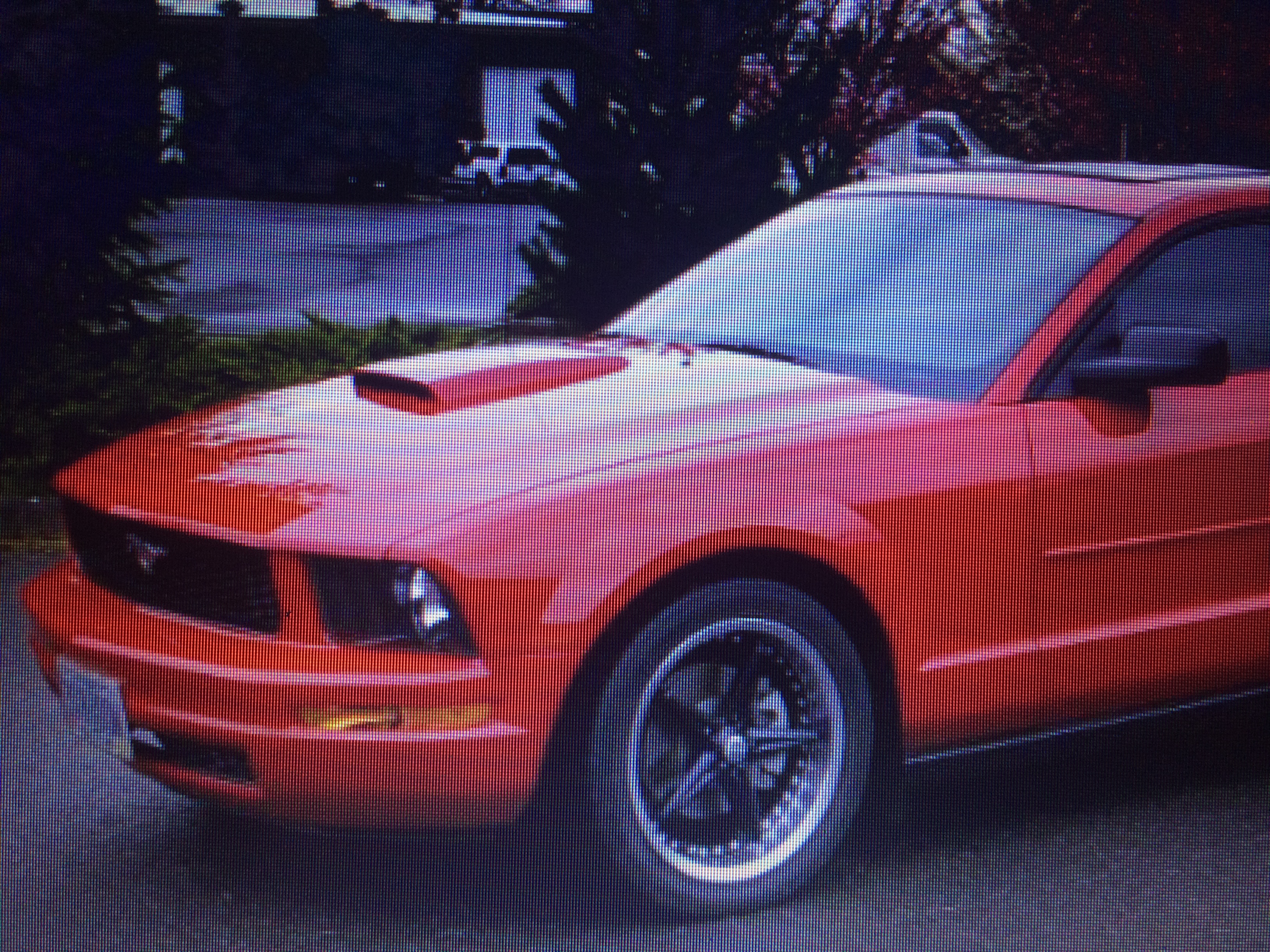 Priekinio variklio dangčio ("kapoto") ortakis (mažas) FORD MUSTANG (2005-2009)