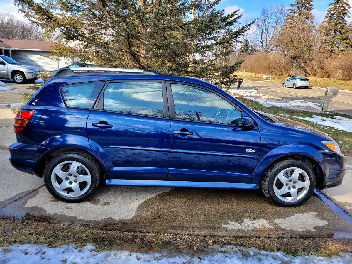 Slenkstis (1 vnt.) PONTIAC VIBE (2003-2008)