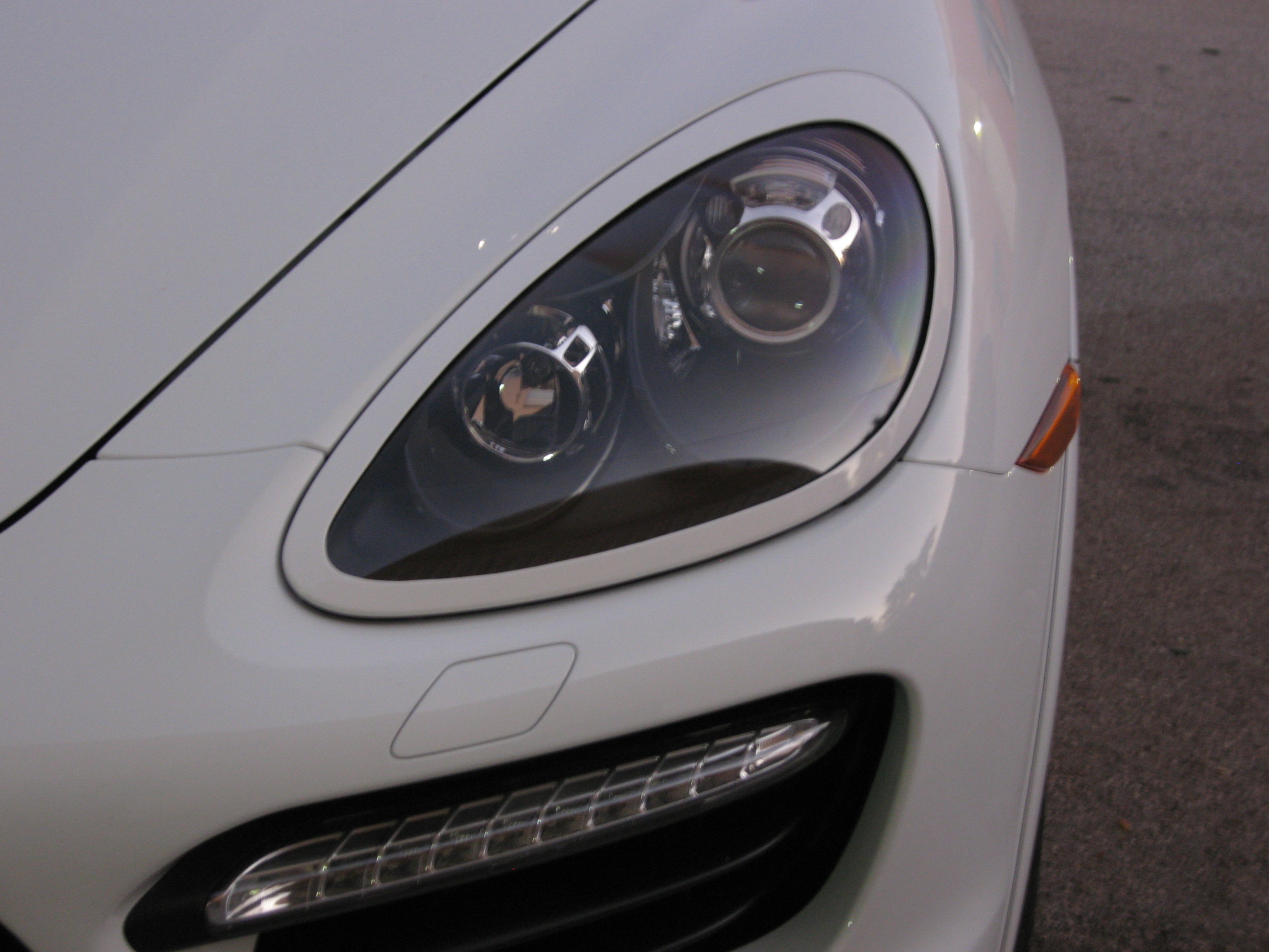 Priekinių žibintų uždengimai PORSCHE CAYENNE (2011-2015)