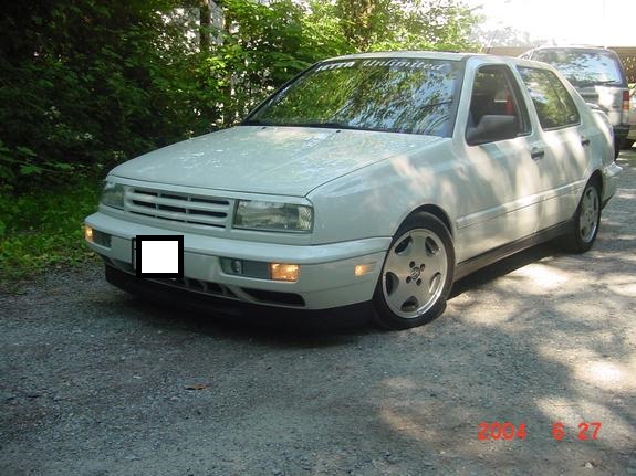 Priekinių žibintų uždengimas VOLKSWAGEN VENTO (A3, MK3 JETTA) (1992-1998)
