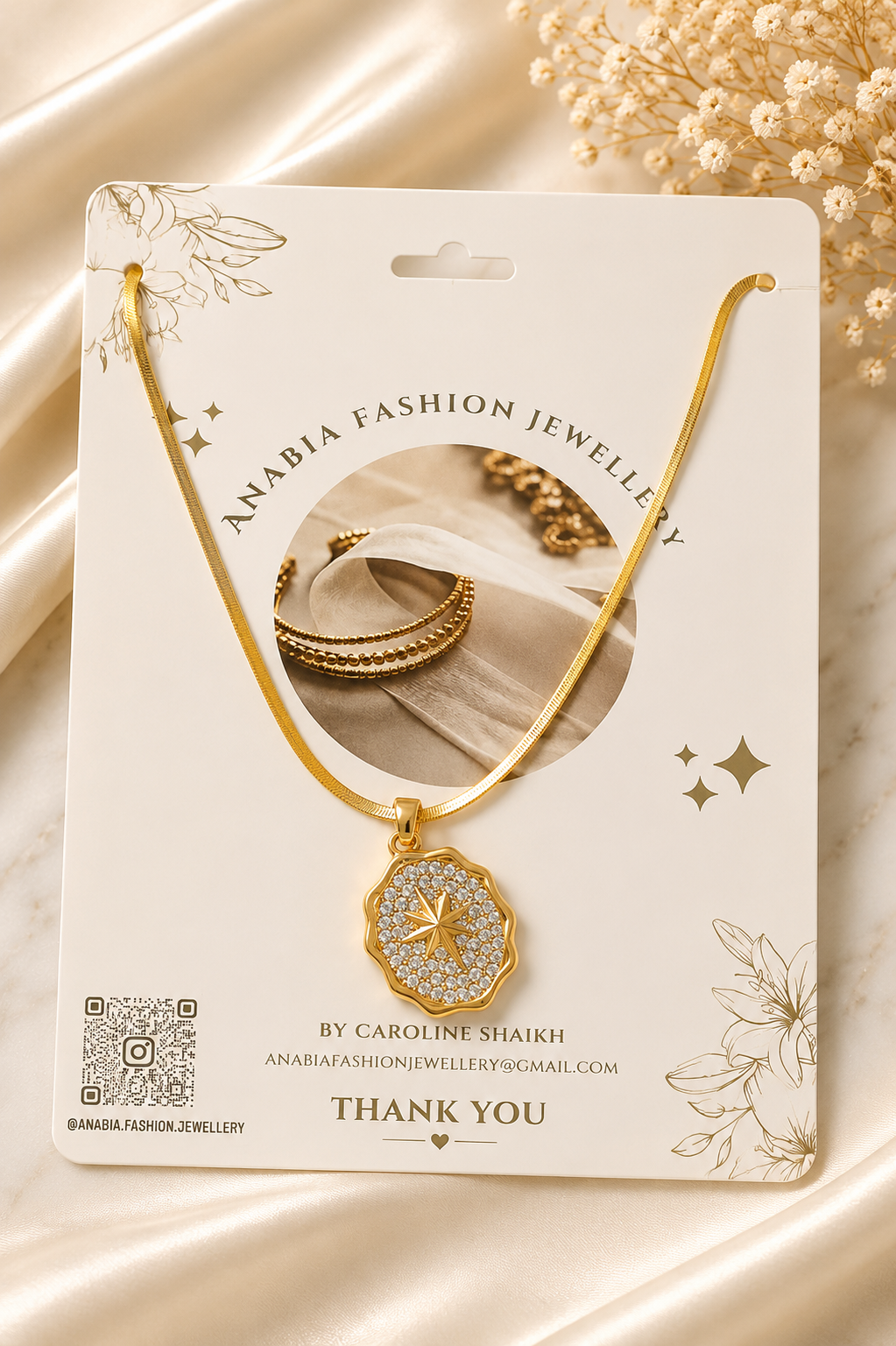 Elegant Star Pendant Necklace