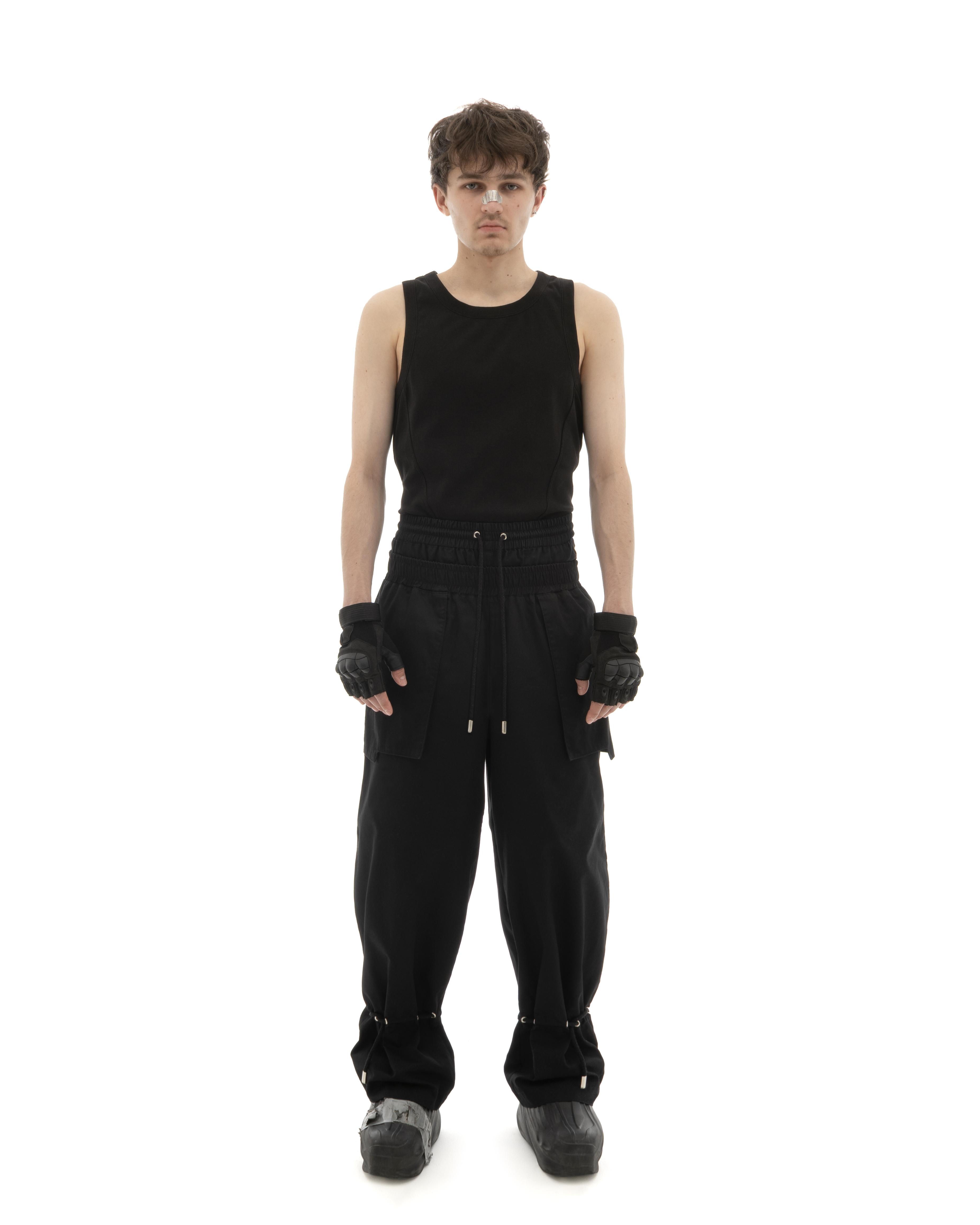 °Eyelets/ — pocket out pants