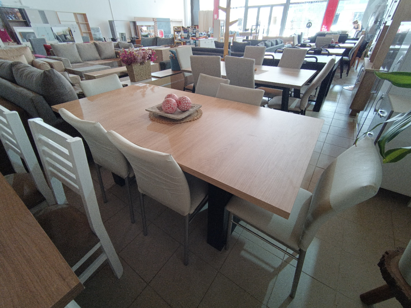 Mesa de madera P/6 personas