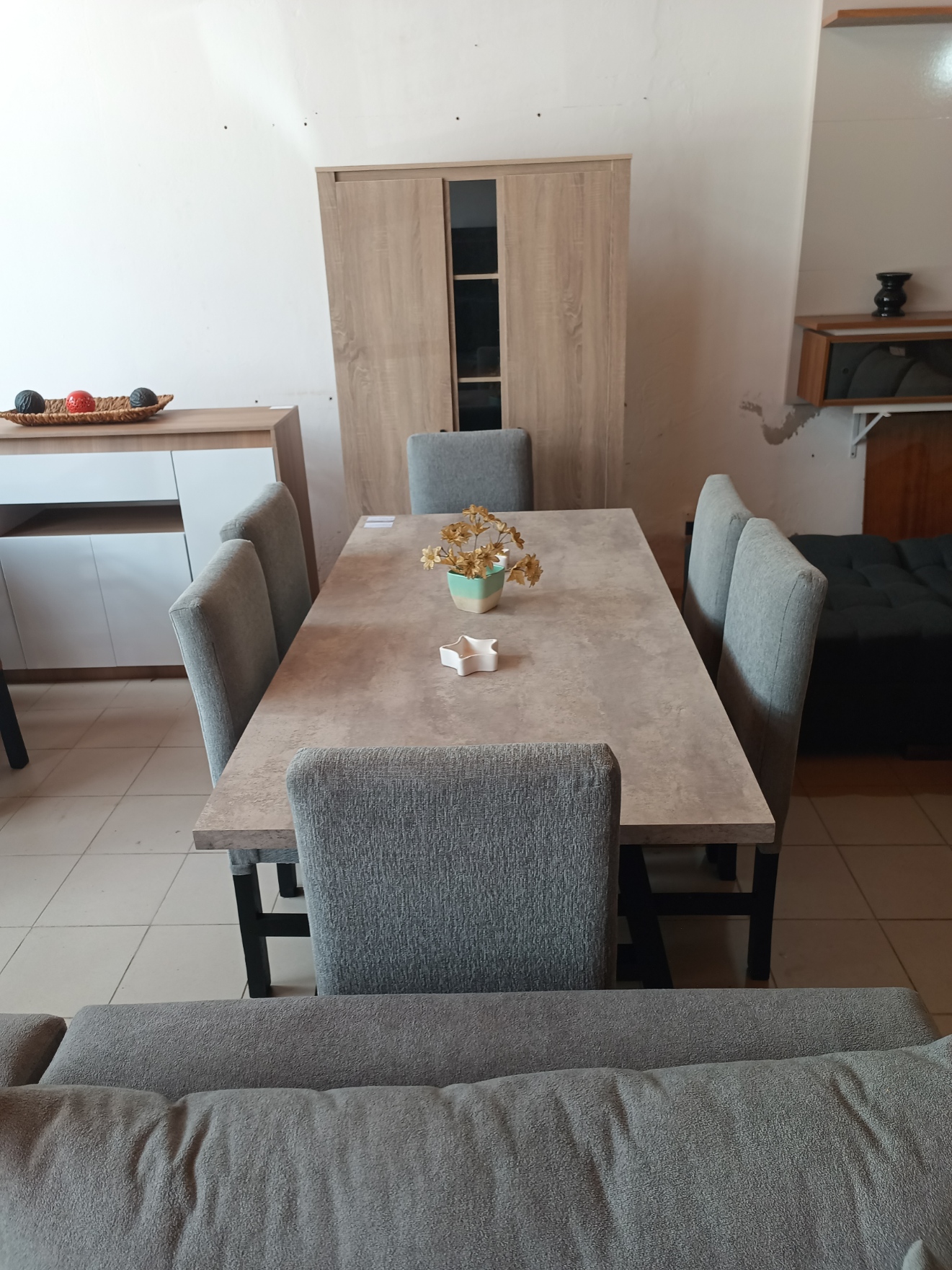 Mesa de madera elegante