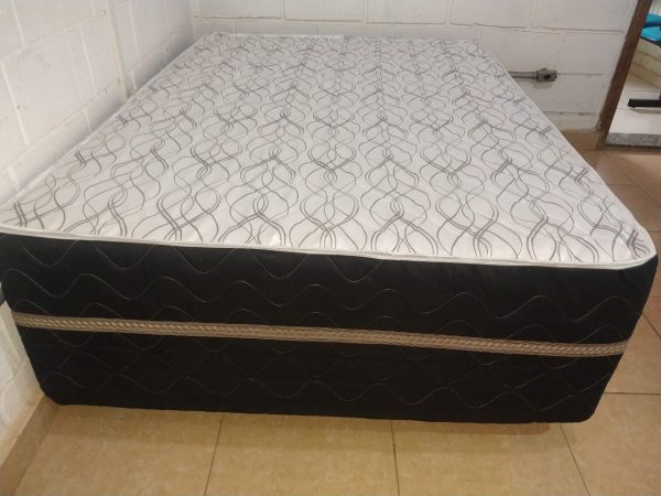 Cama Box Casal Molas Ensacadas