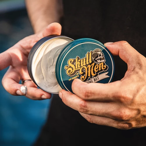 Skull Men Strong Hold Wax