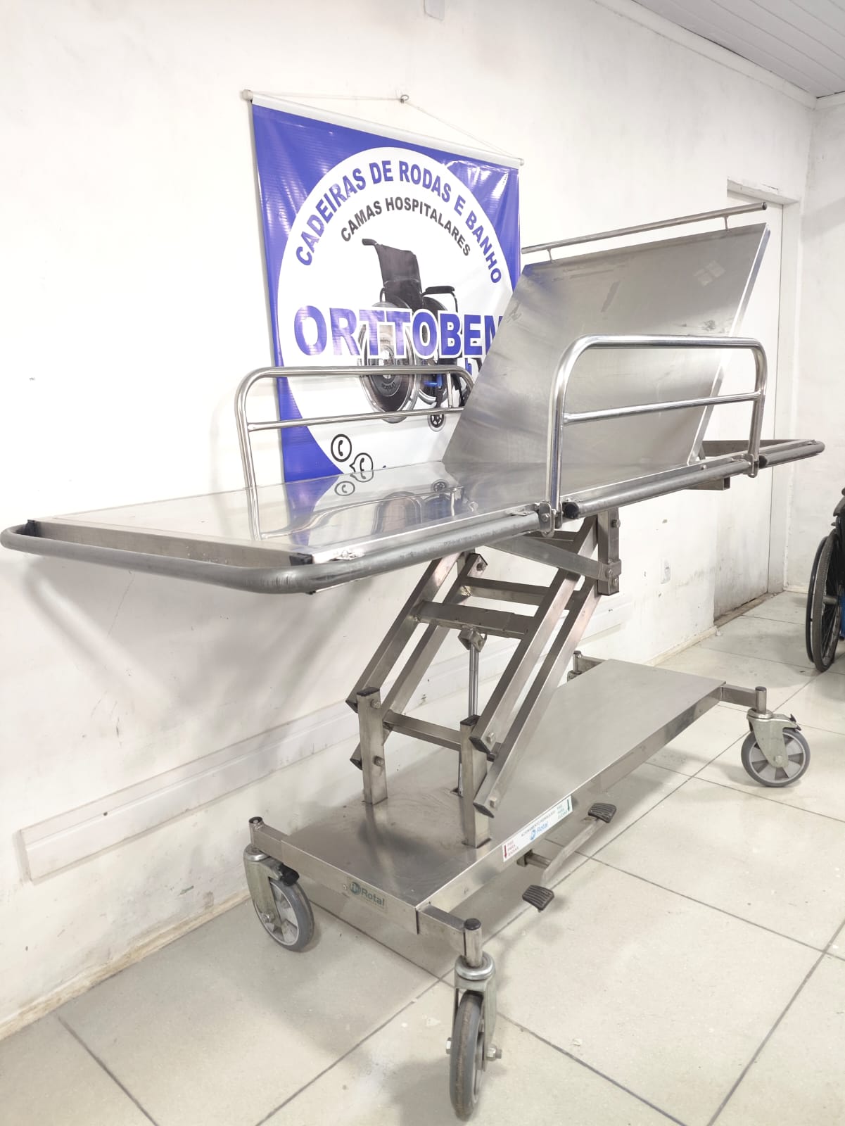 Maca Cama Hospitalar com Elevação de Leito Hidráulica