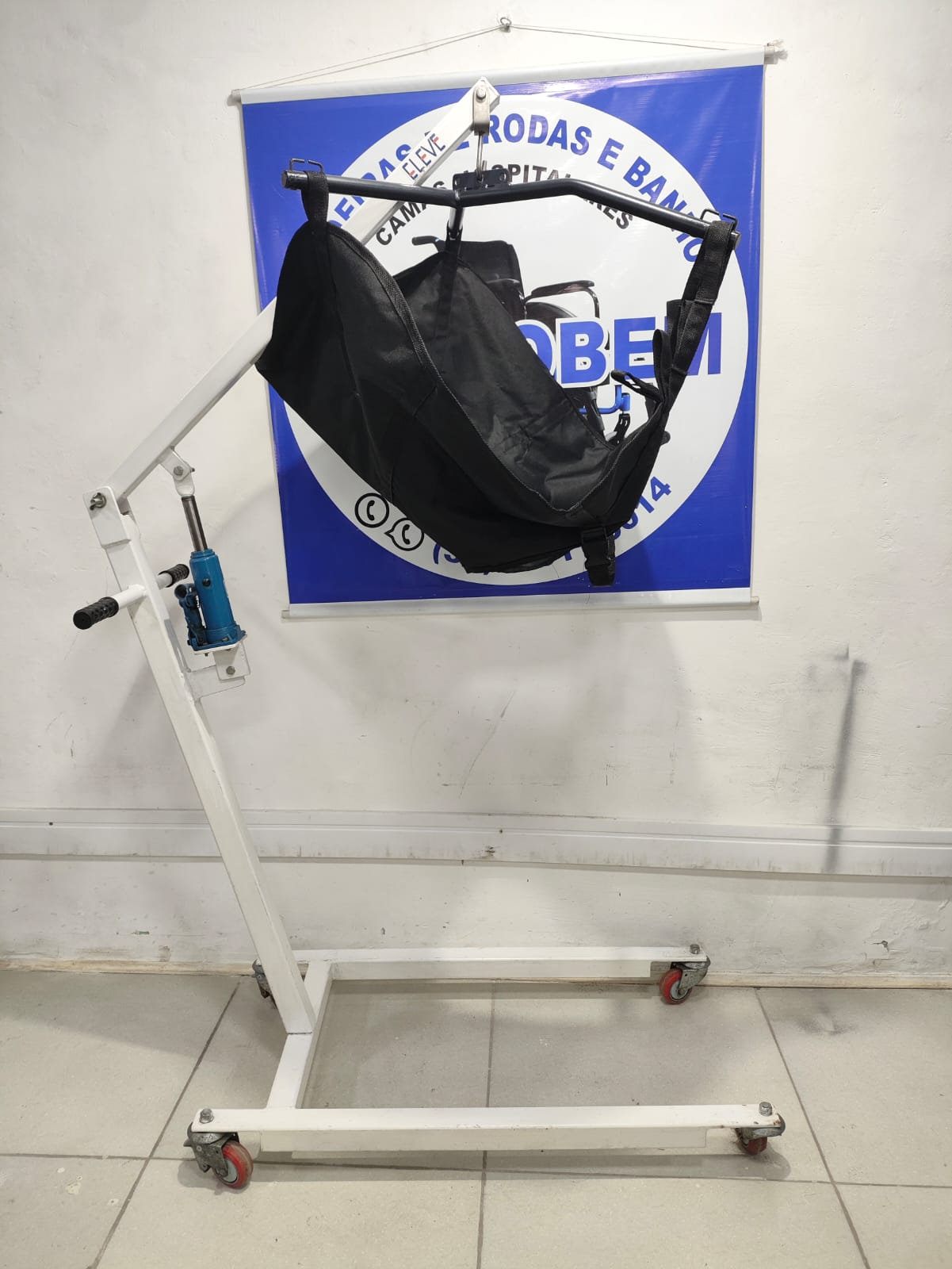 Guincho Hospitalar Hidráulico Manual com Cesto Reforçado