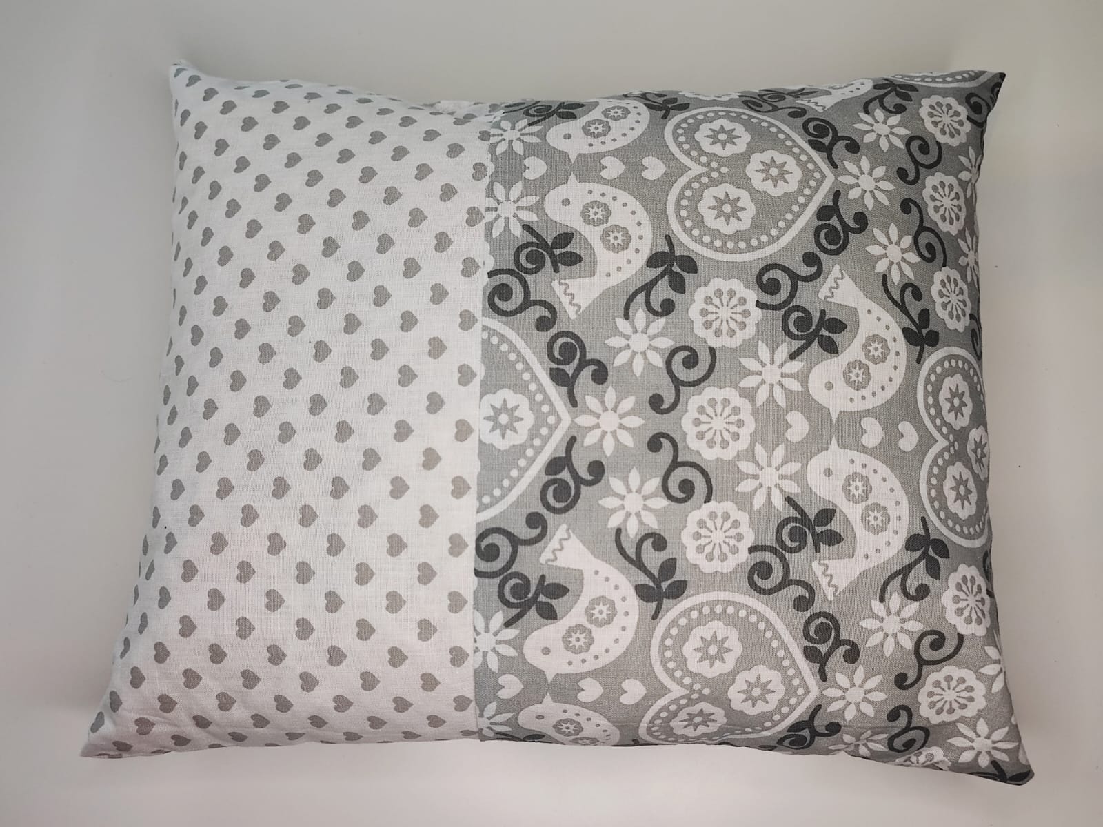 Zirbenkissen `Birdy` klassisch