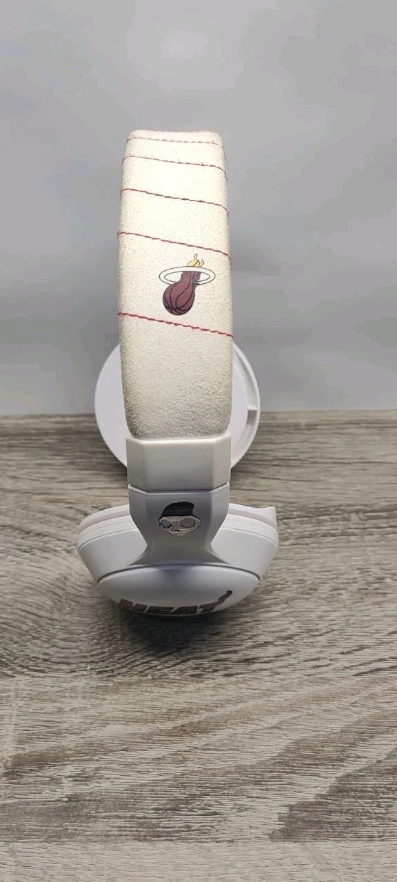 Skullcandy Miami Heat Limited Edition Headphones NBA Official Licensed