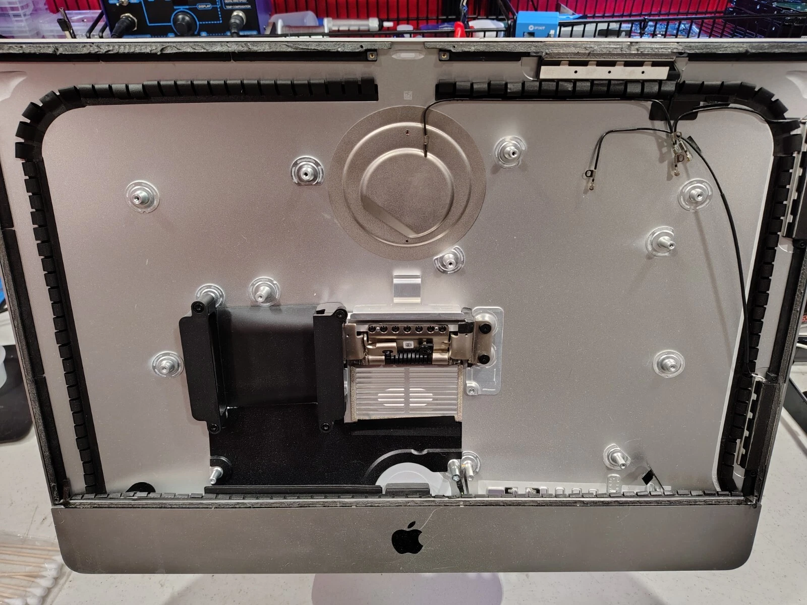 Apple iMac Aluminum Rear Case Back Cover A1311 A1312 Unibody Housing Shell