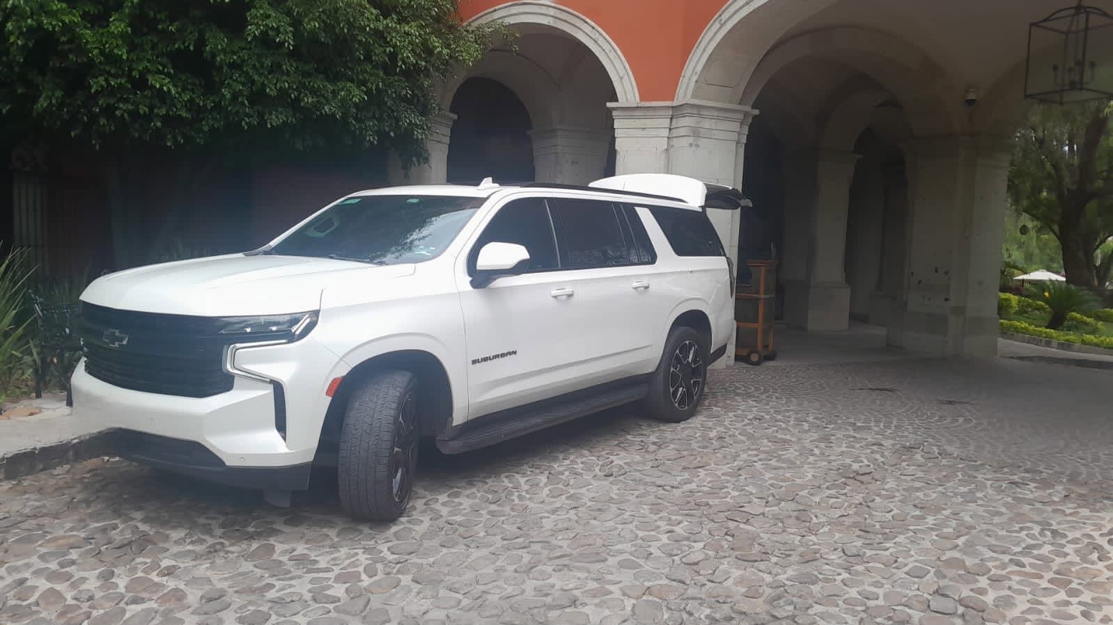SUV QRO/BJX (EN)