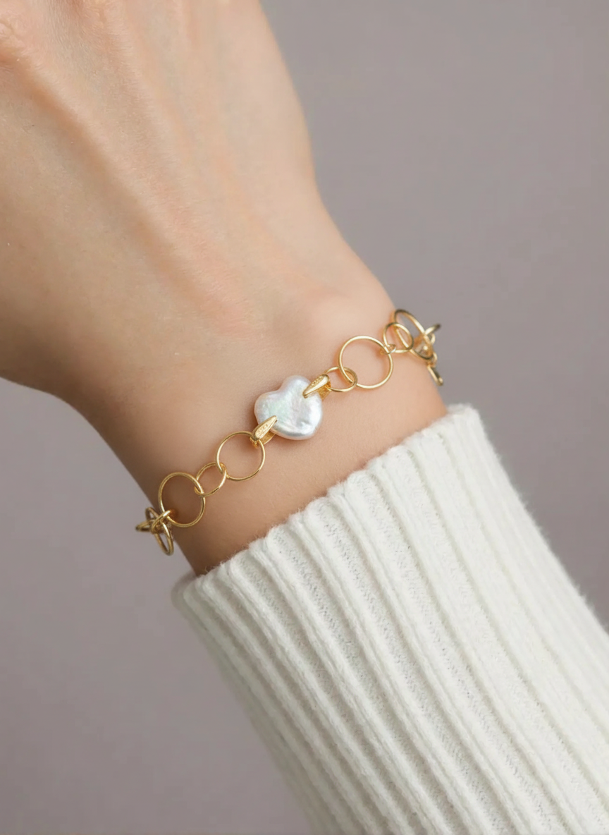Eternal Orbit Baroque Pearl Bracelet