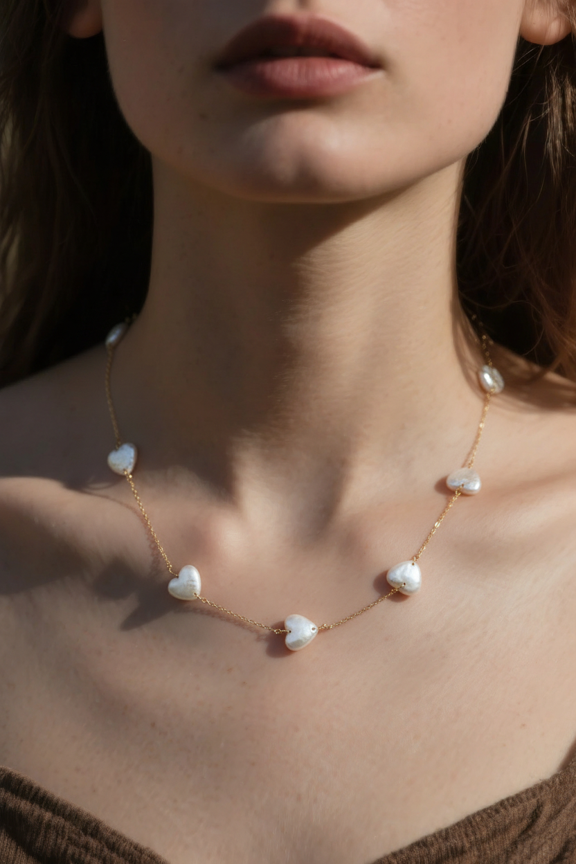 Baroque Necklace - Six Hearts Whisper