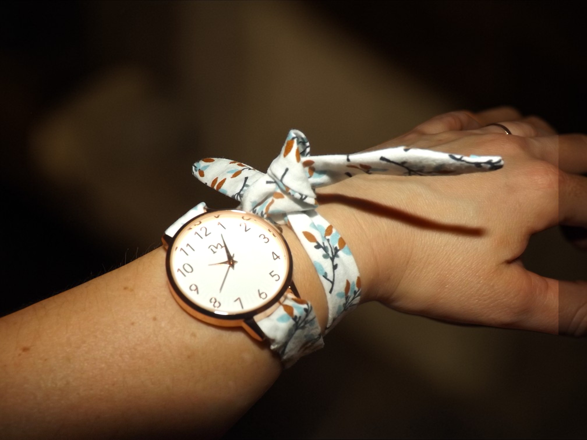 Montre en tissu 