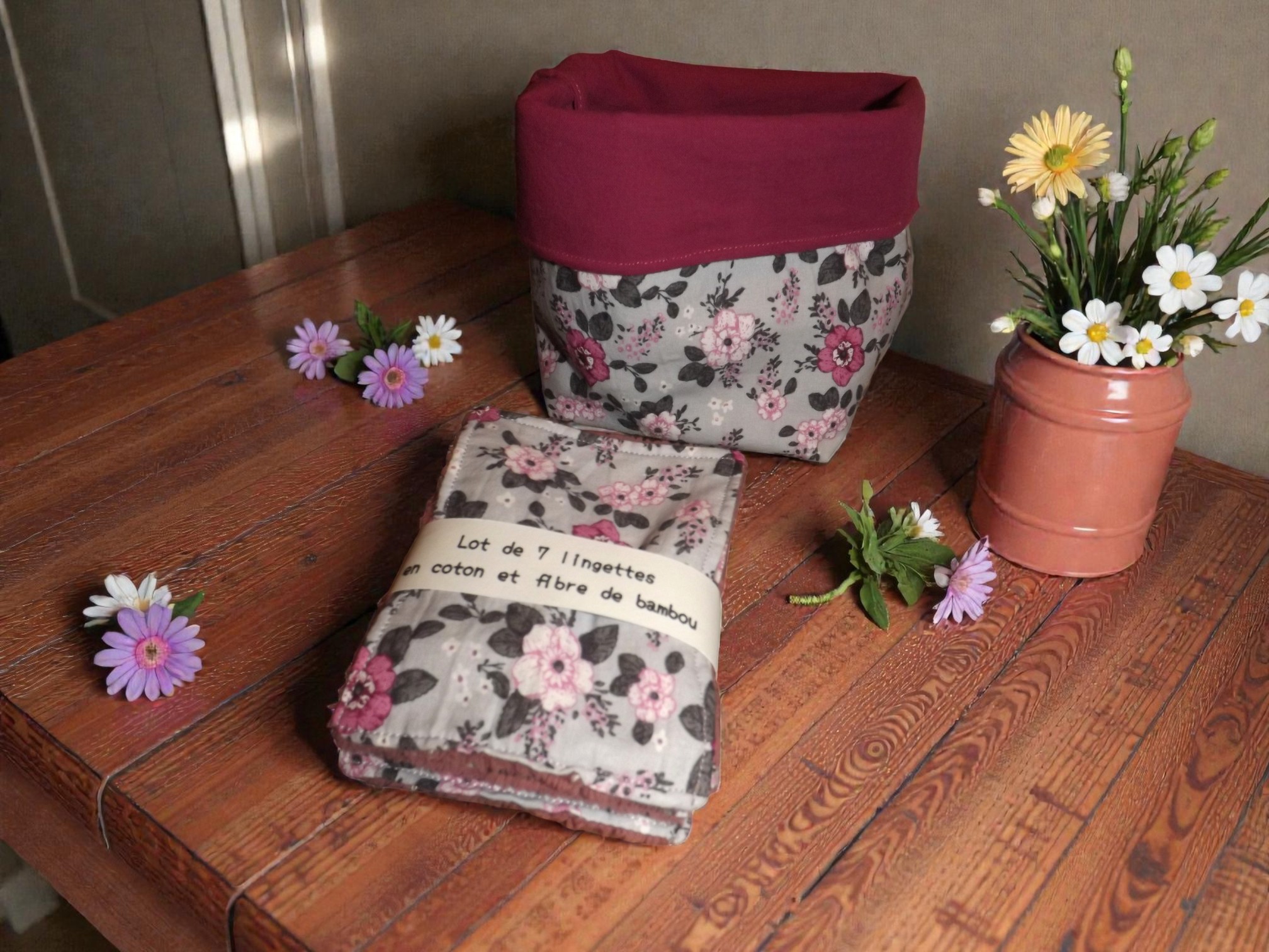 panière plus 7 lingettes assorties 