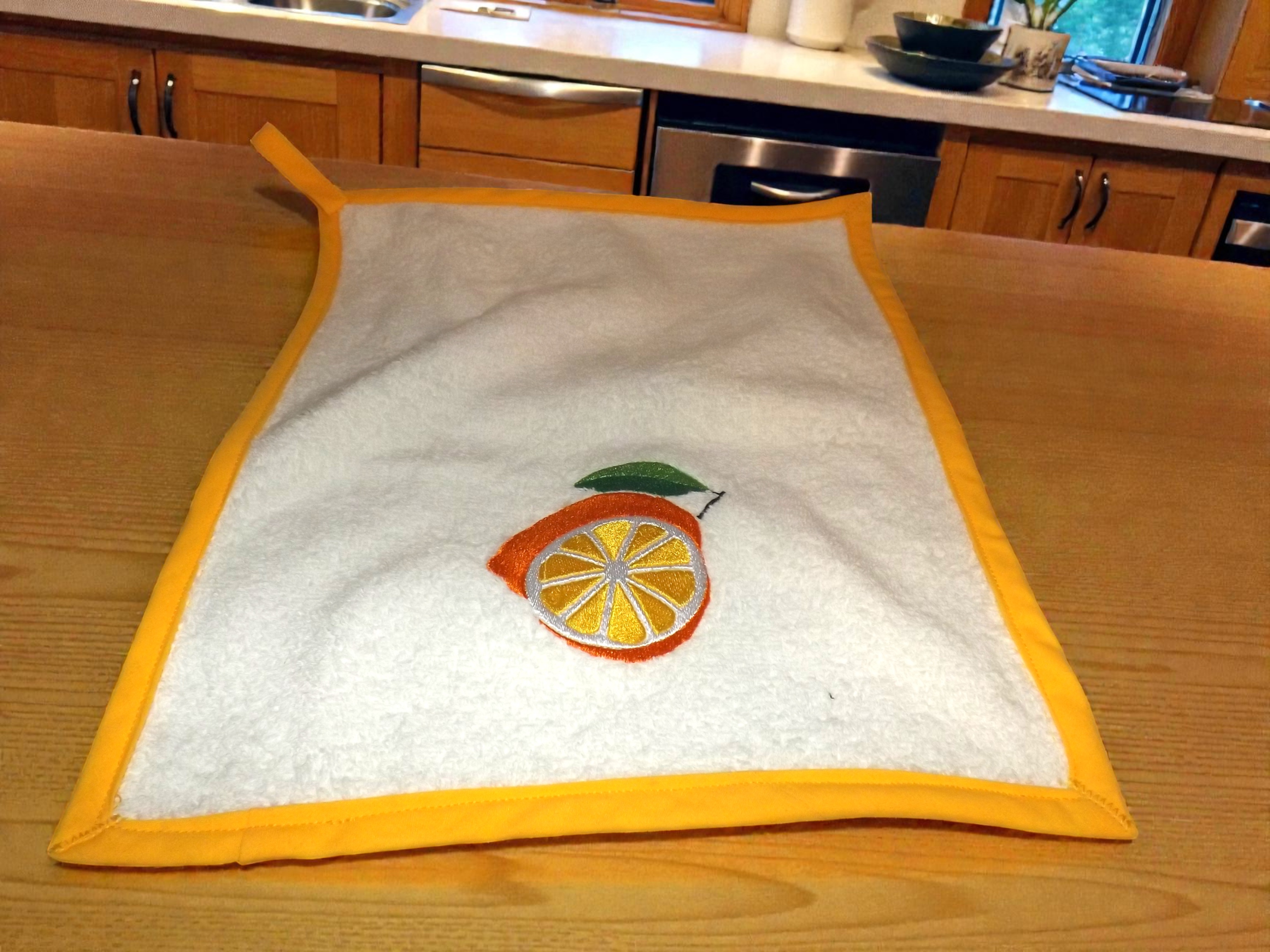 Rectangle essuie main en éponge brodé - jaune