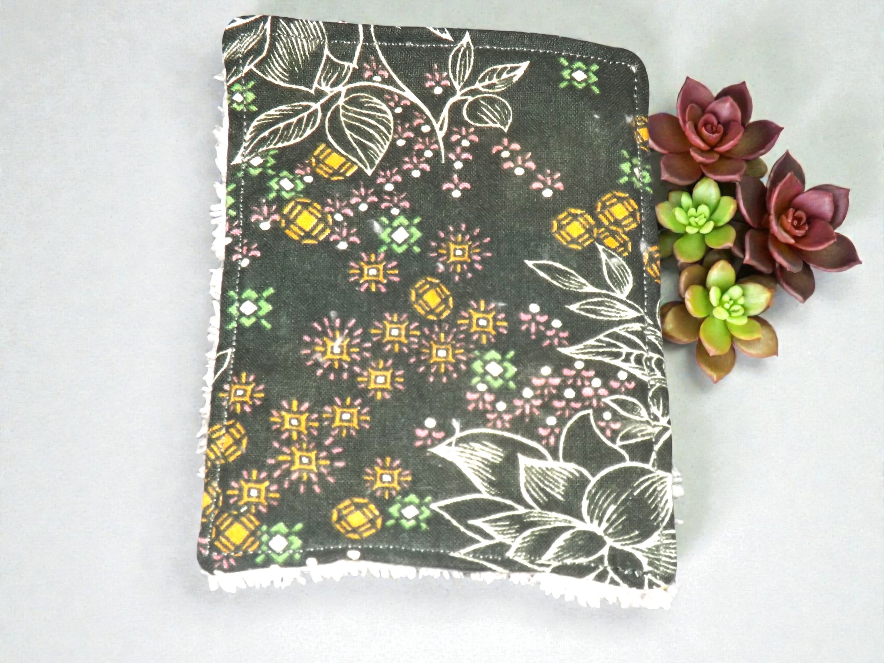 Lingettes démaquillantes réutilisables 