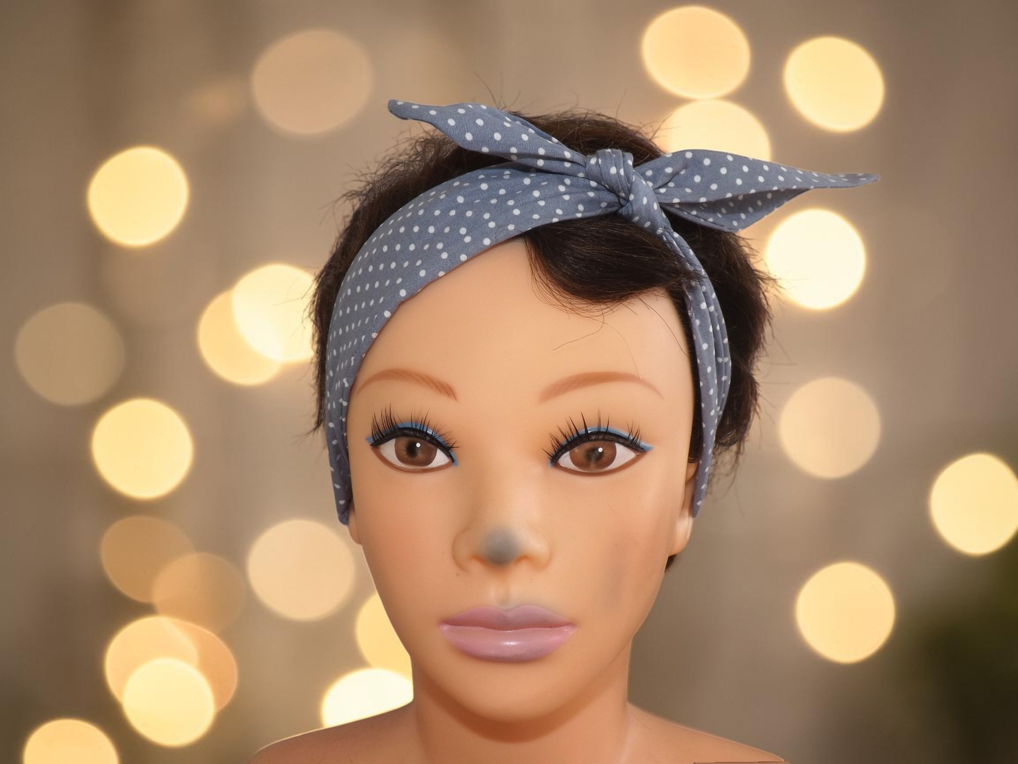 Bandeau à cheveux a pois 