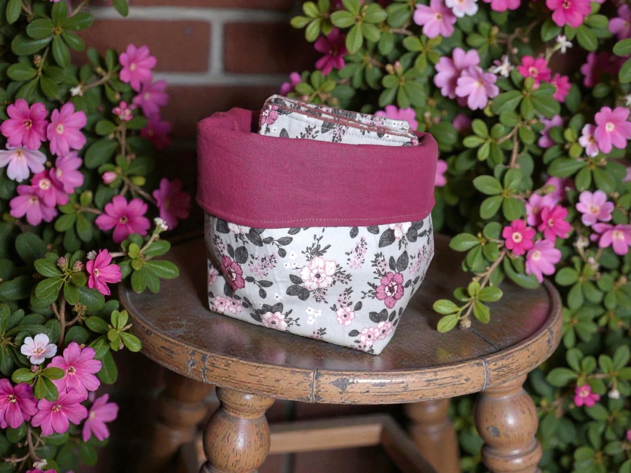 panière plus 7 lingettes assorties 