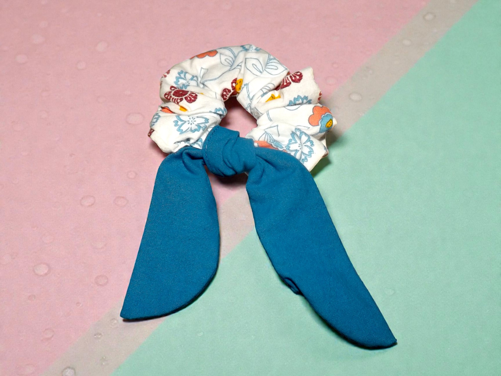 Mini foulchi fleuri et traine bleu 