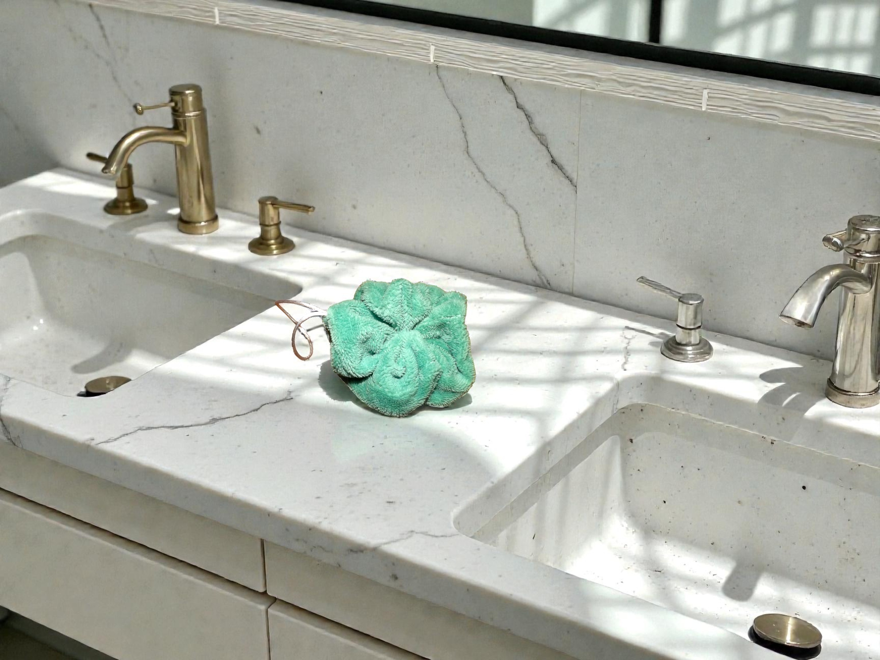 Fleur de douche en fibre de bambou