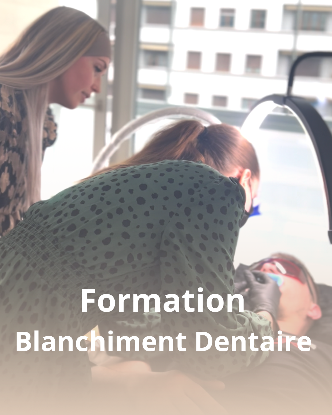 FORMATION BLANCHIMENT DENTAIRE AMÉRICAIN 