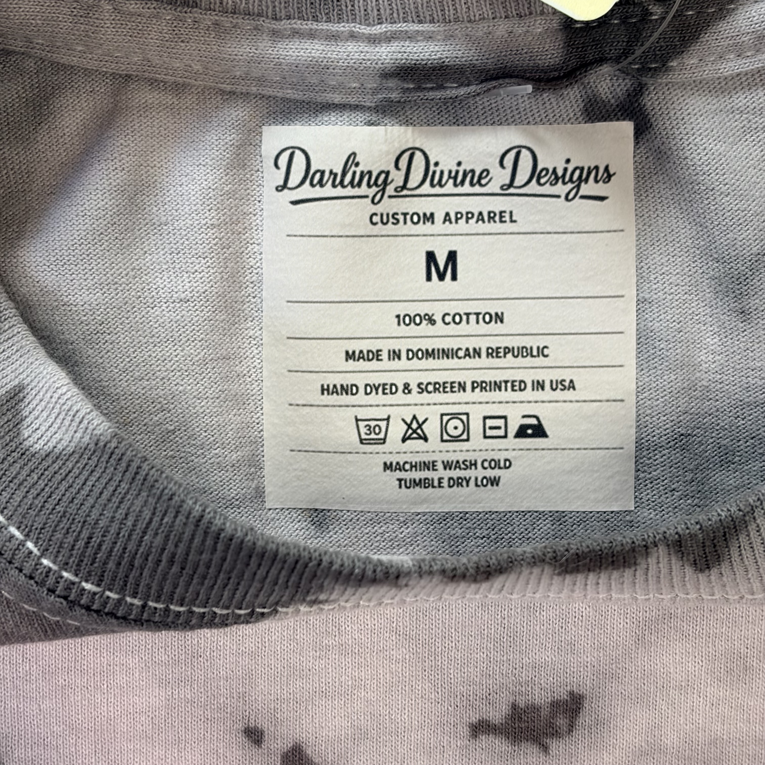 Gray Tie Dye Graphic Tee – “Be Yourself & Don’t Apologize” – Unisex Medium