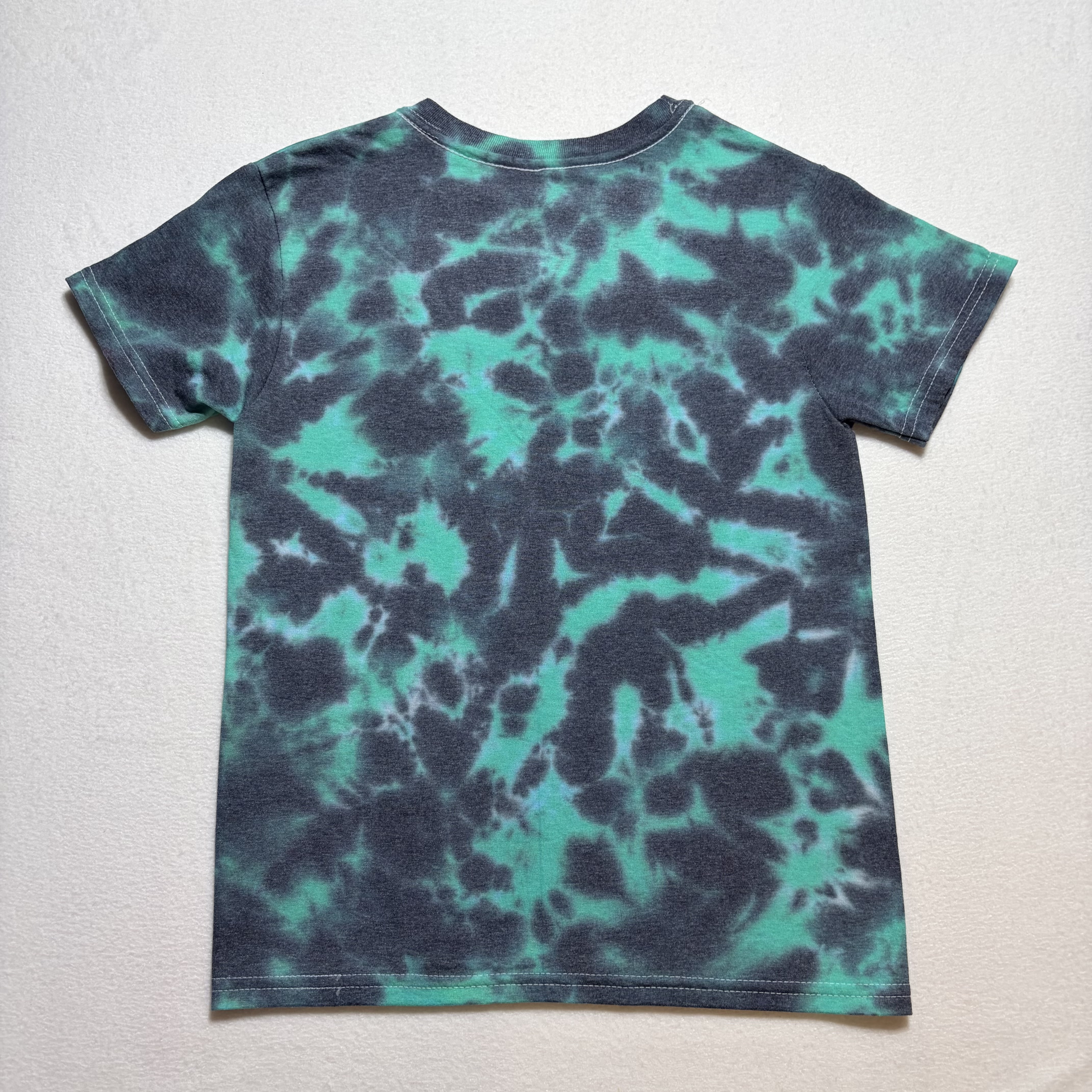Youth Tie Dye T‑Shirt – Black & Green Pattern – Medium 50/50 Blend