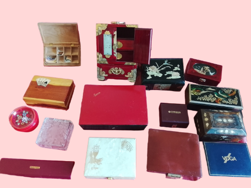 Caja joyero japones y otras piezas