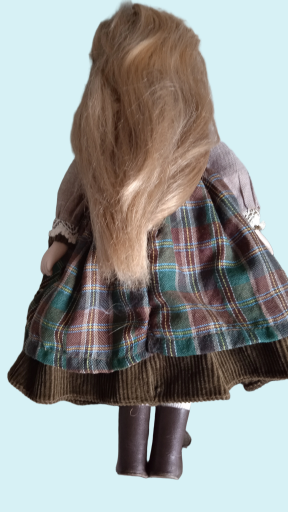 Muñeca vintage de porcelana