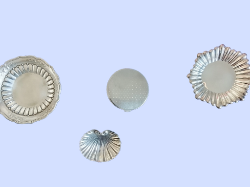 Platos de Alpaca varios.