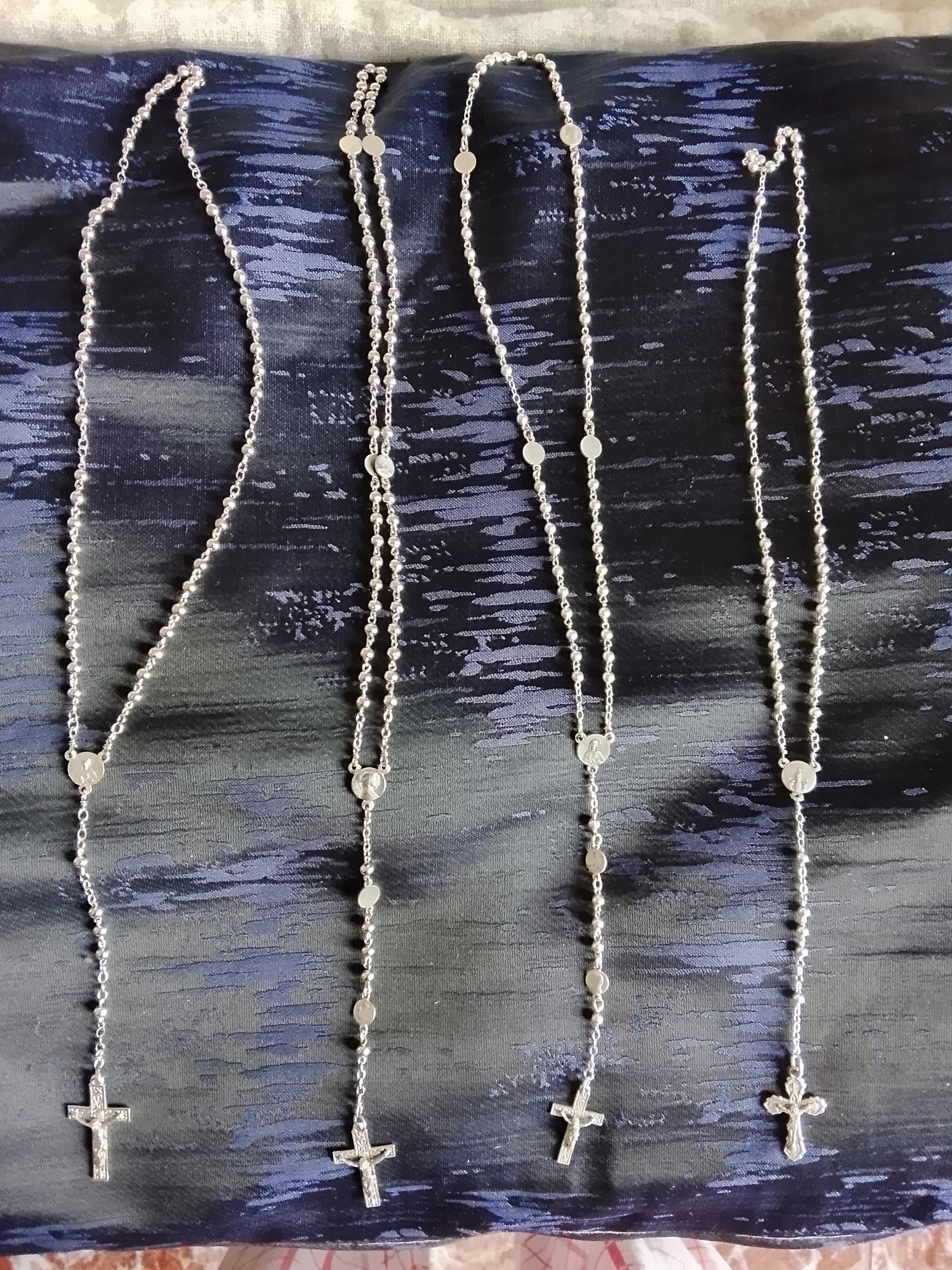 Rosarios genuinos de plata 9.25.