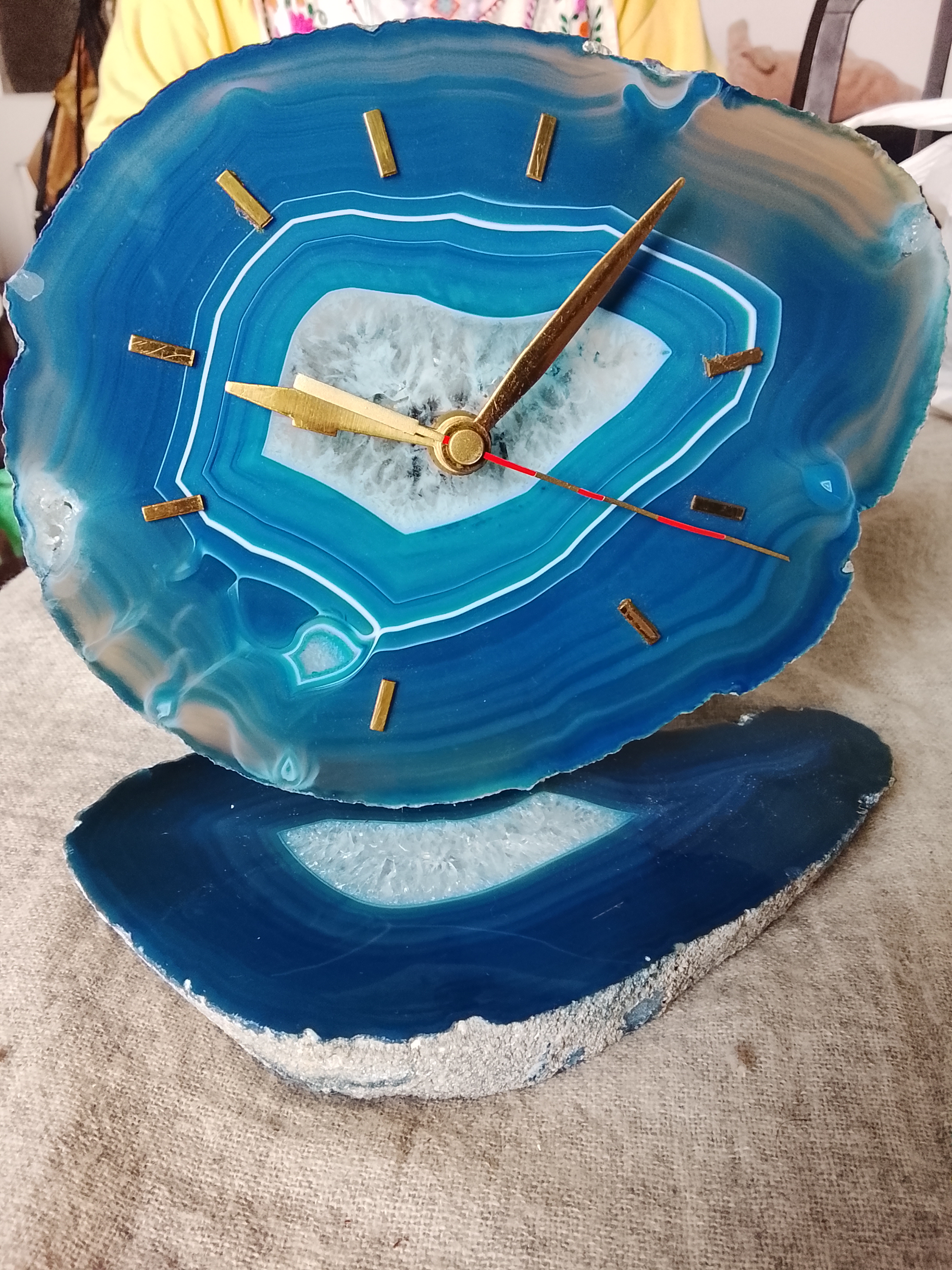 Reloj de mesa de ágata