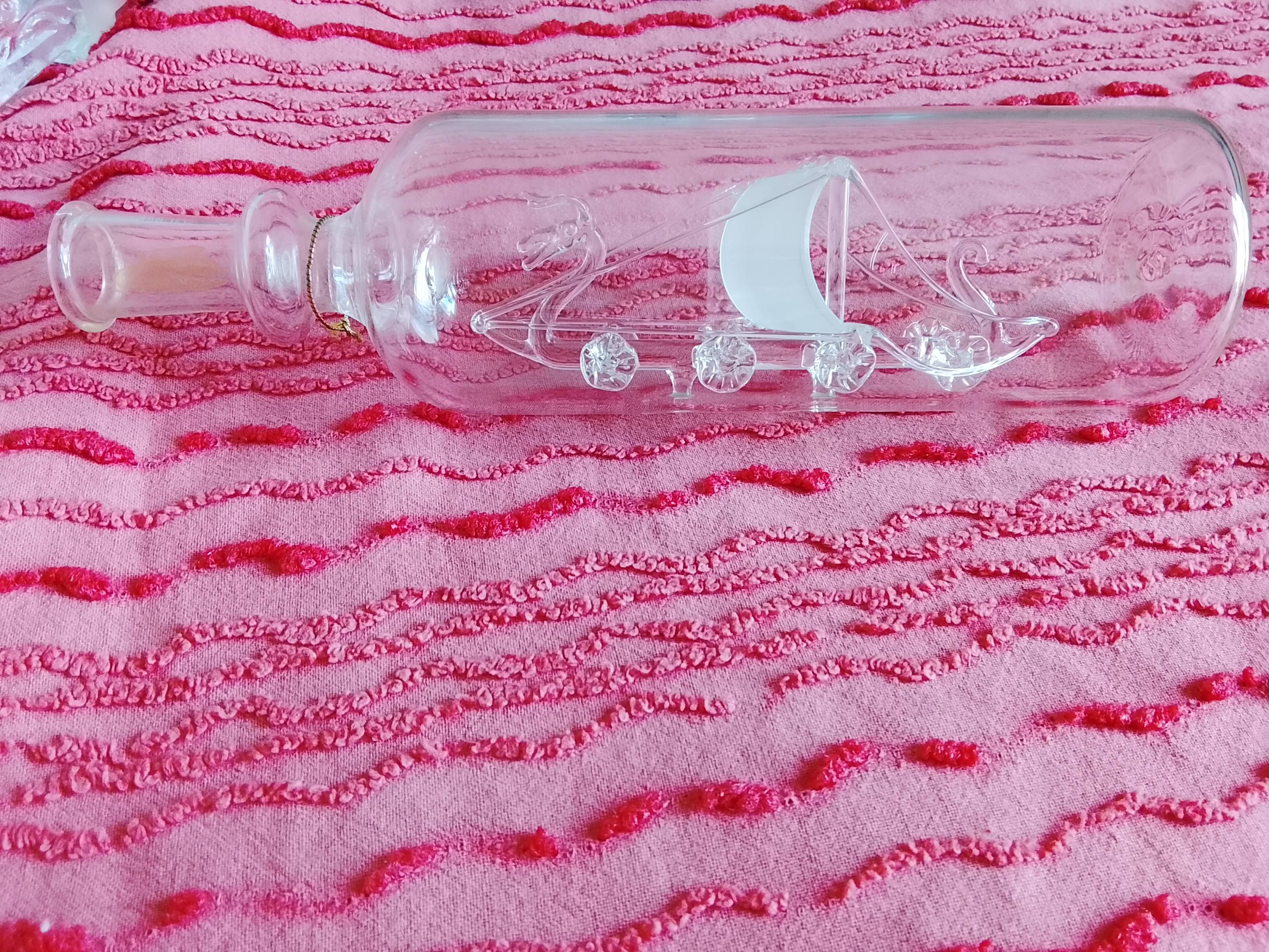 Barco de cristal en botella