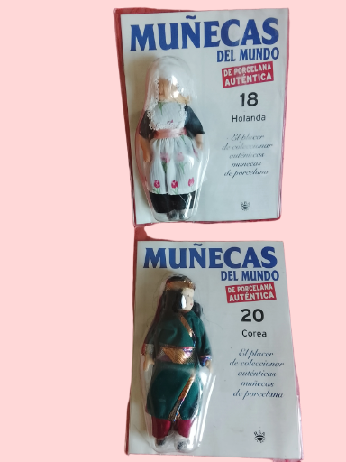 Muñecas del mundo de porcelana auténtica y jebe completas.