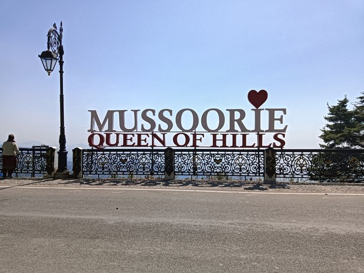 Mussoorie Queen of Hills Bike/Car/Bus + Stay +Food +Fuel + Guide